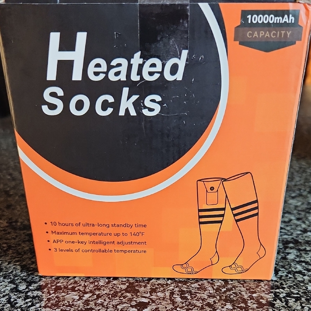 New Heated Socks Adult Black Size LARGE, With App Control